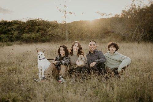 mobile - carousel-hero-element image-0